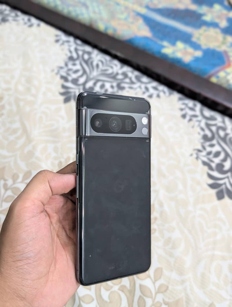 Google Pixel 8 Pro 6