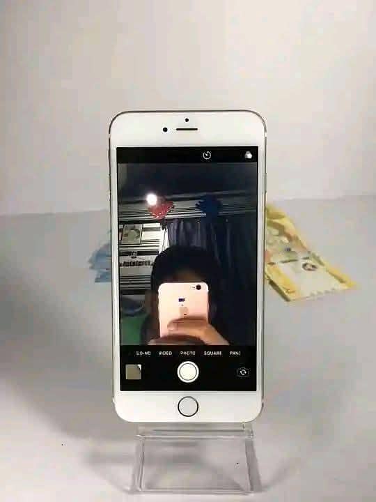 Apple iPhone 6S Plus 4