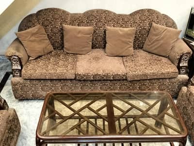 8 seat sofa set with table