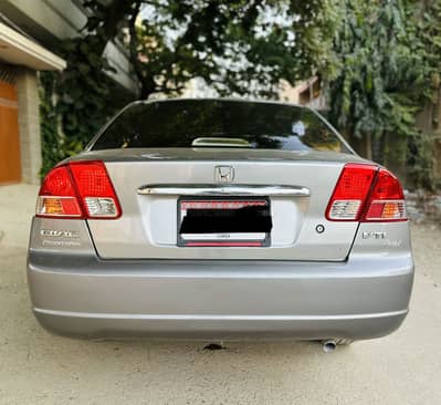 Honda Civic VTi Oriel Prosmatec 2005