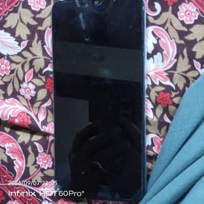 Vivo V20 for sale little bit screen damaged