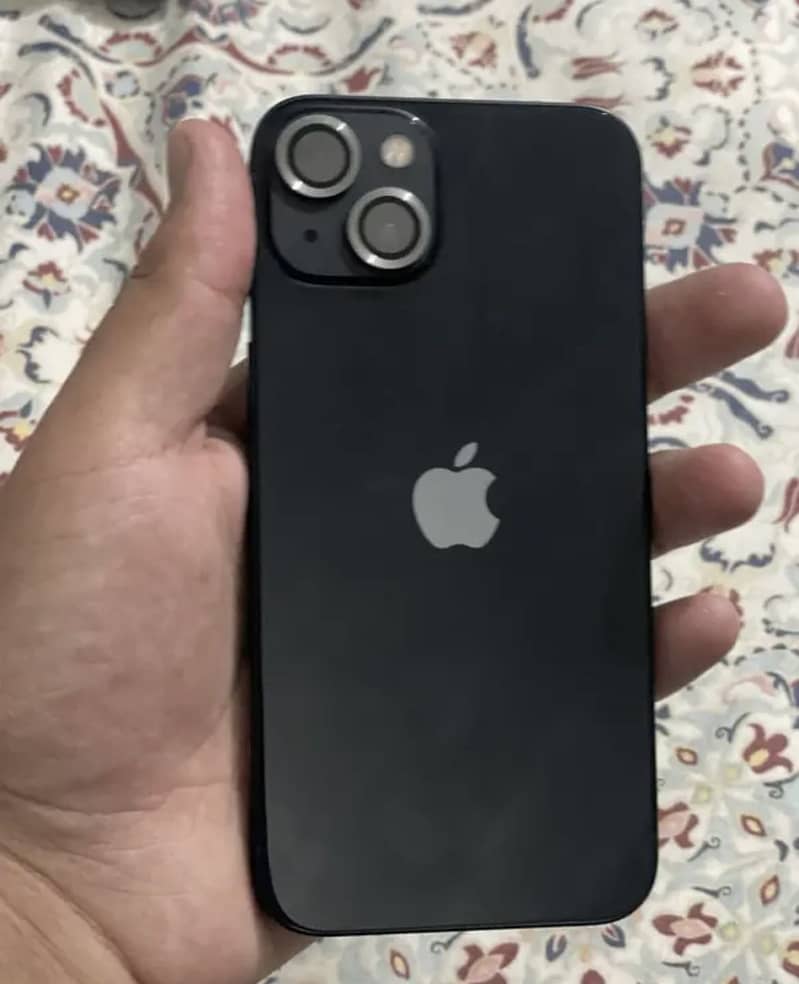 Apple iPhone 13 0