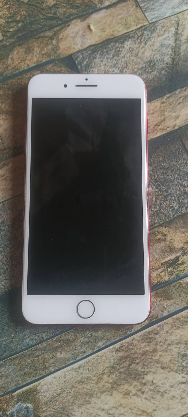 Apple iPhone 7 Plus 1