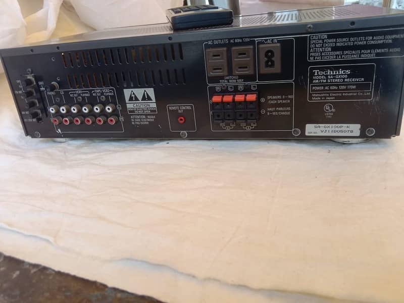 Technics Amplifier  with Remote 6