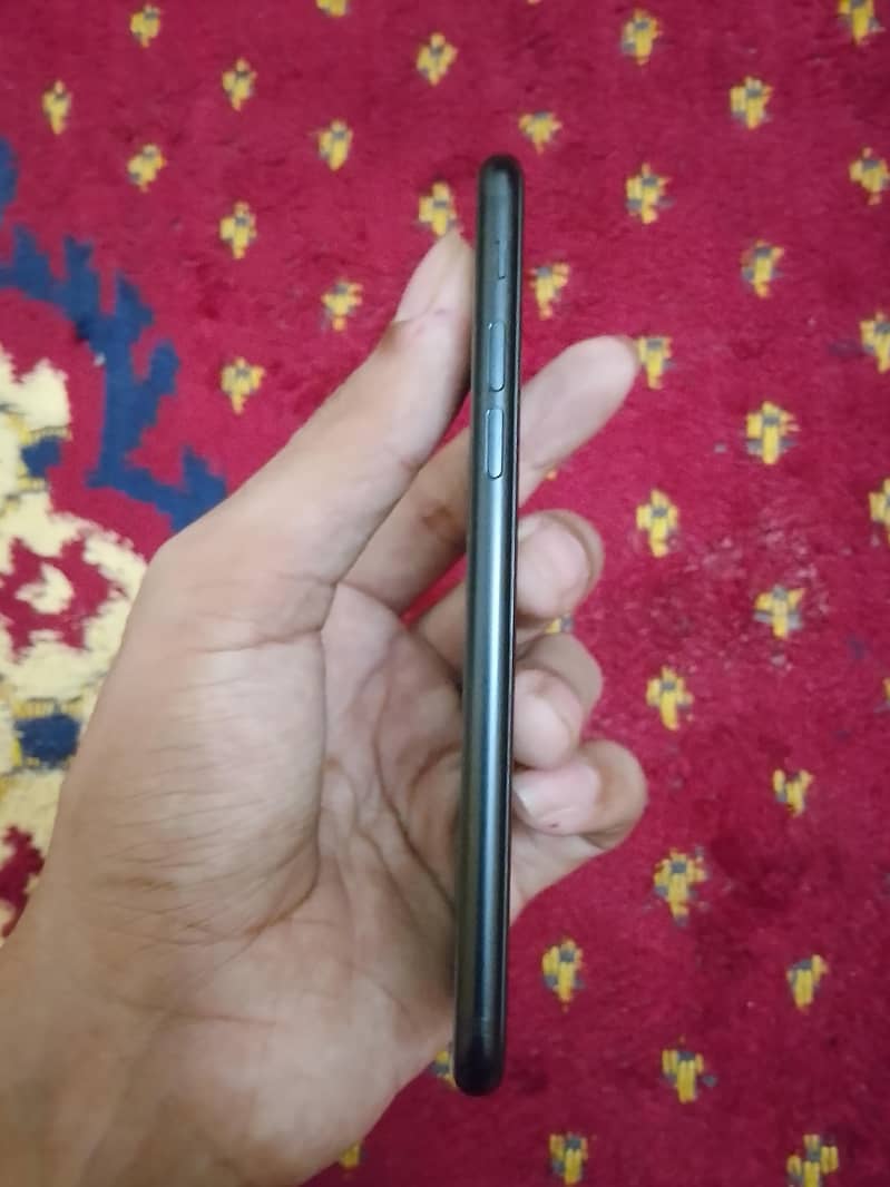 Apple iPhone SE 4