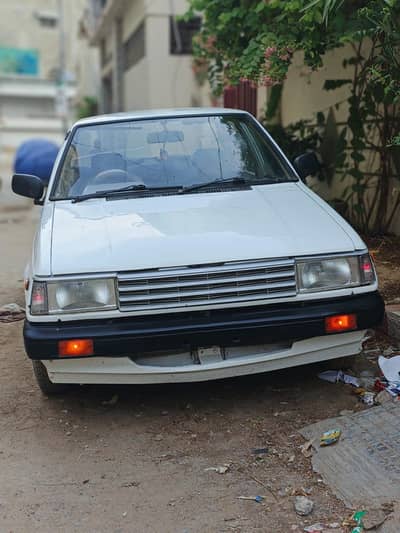 Nissan Sunny 1985