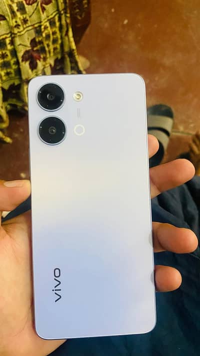 Vivo Y05