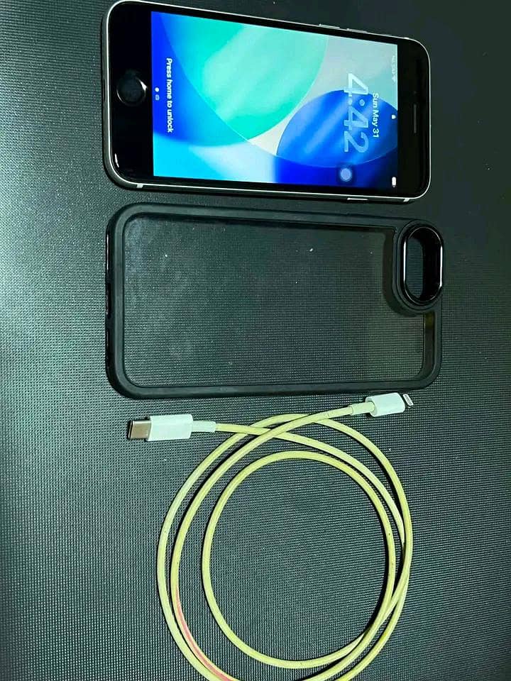 Apple iPhone SE 4