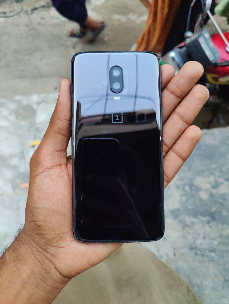 One Plus 6T 1