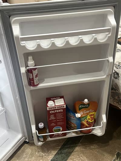 Mini Room Fridge for urgent sale