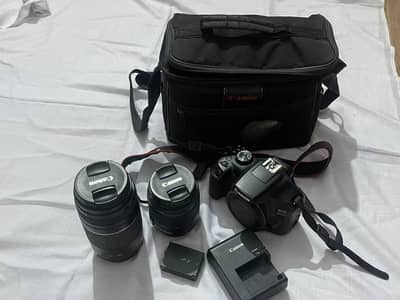 DSLR Canon 1300 D  with 2 lances