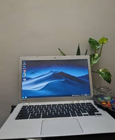 Toshiba Mini Laptop | Celeron N2840 | 2GB RAM | Good Condition