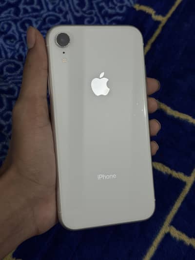 Apple iPhone XR