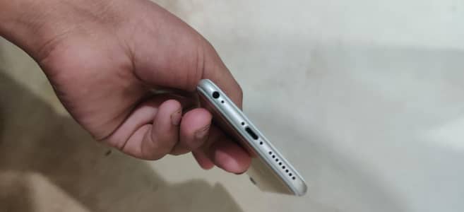 Apple iPhone 6S Plus