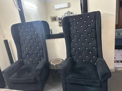 Velwet chairs 2