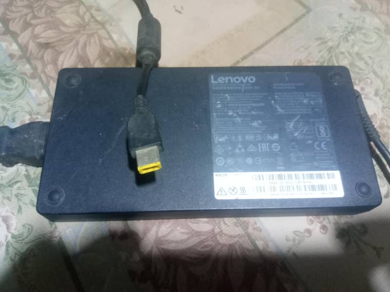 20volt supply 0