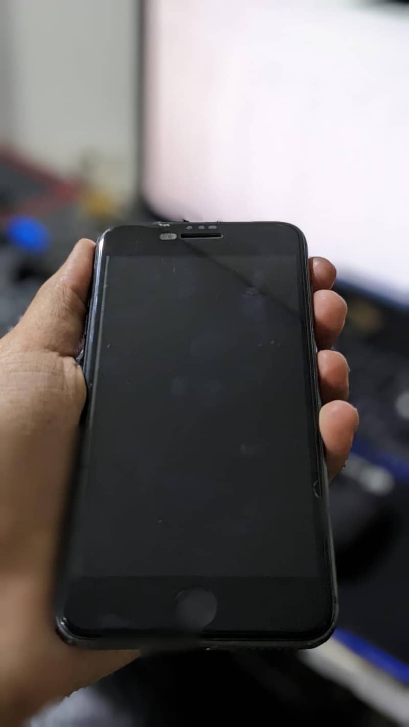 iPhone 8 Plus 5