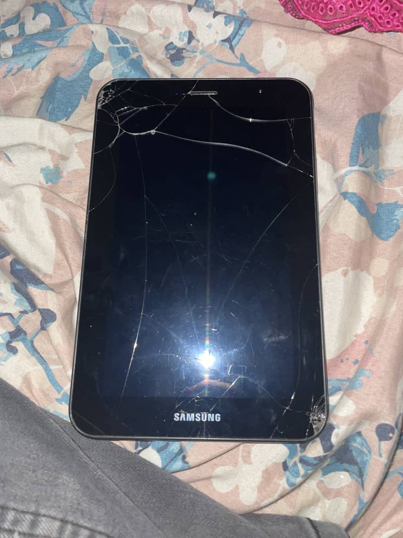 Samsung tablet 1