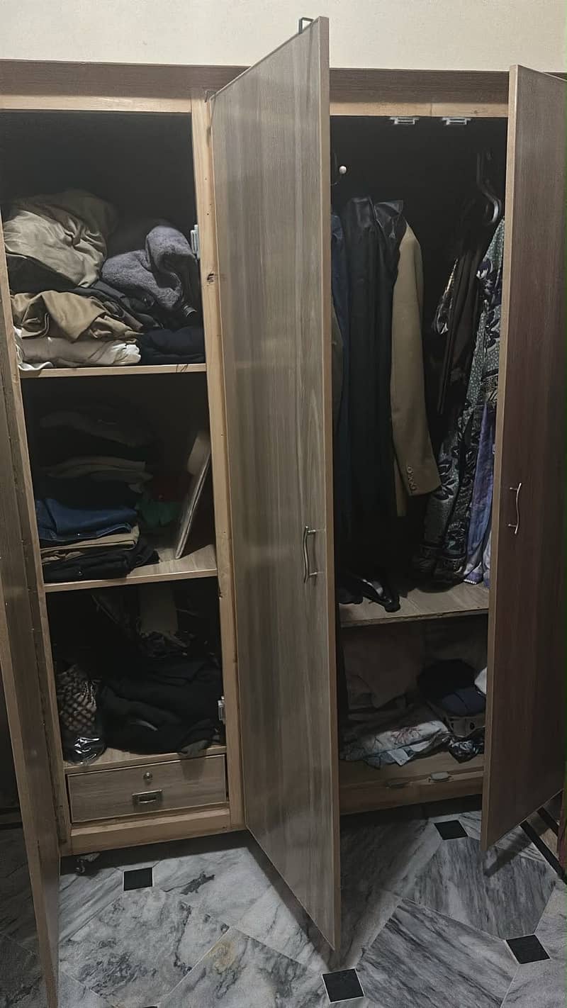 Closet 1