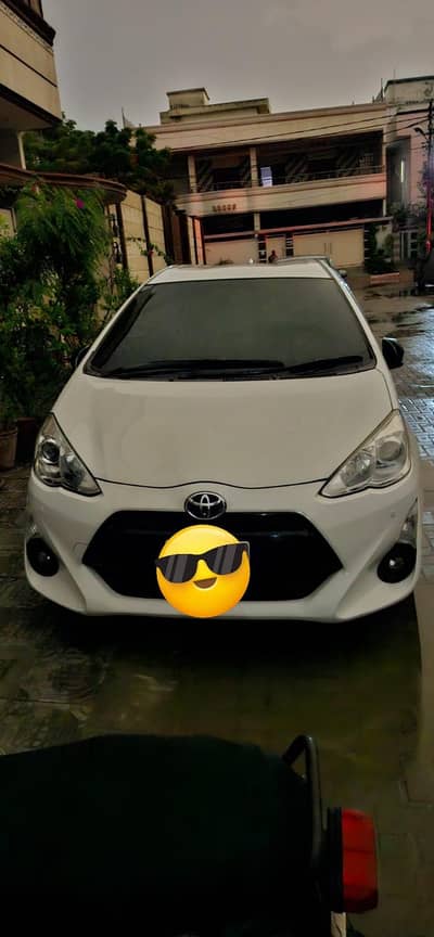 Toyota Aqua 2015