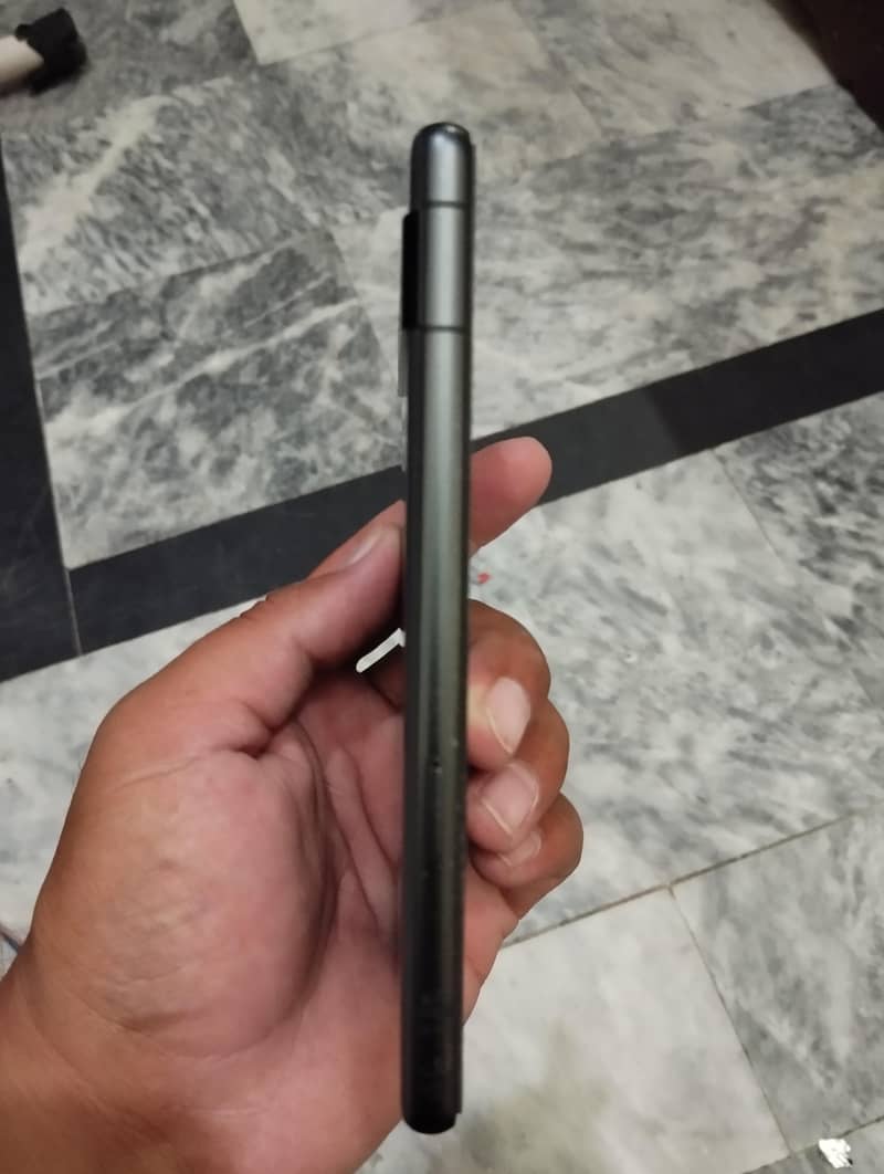 Google Pixel 7a 4