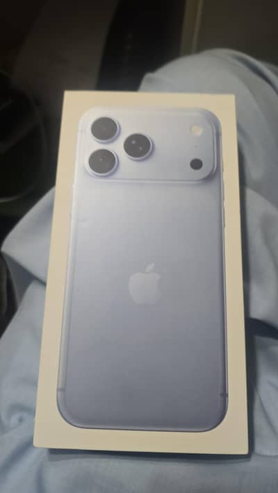 Apple iPhone 18 Pro max glacier