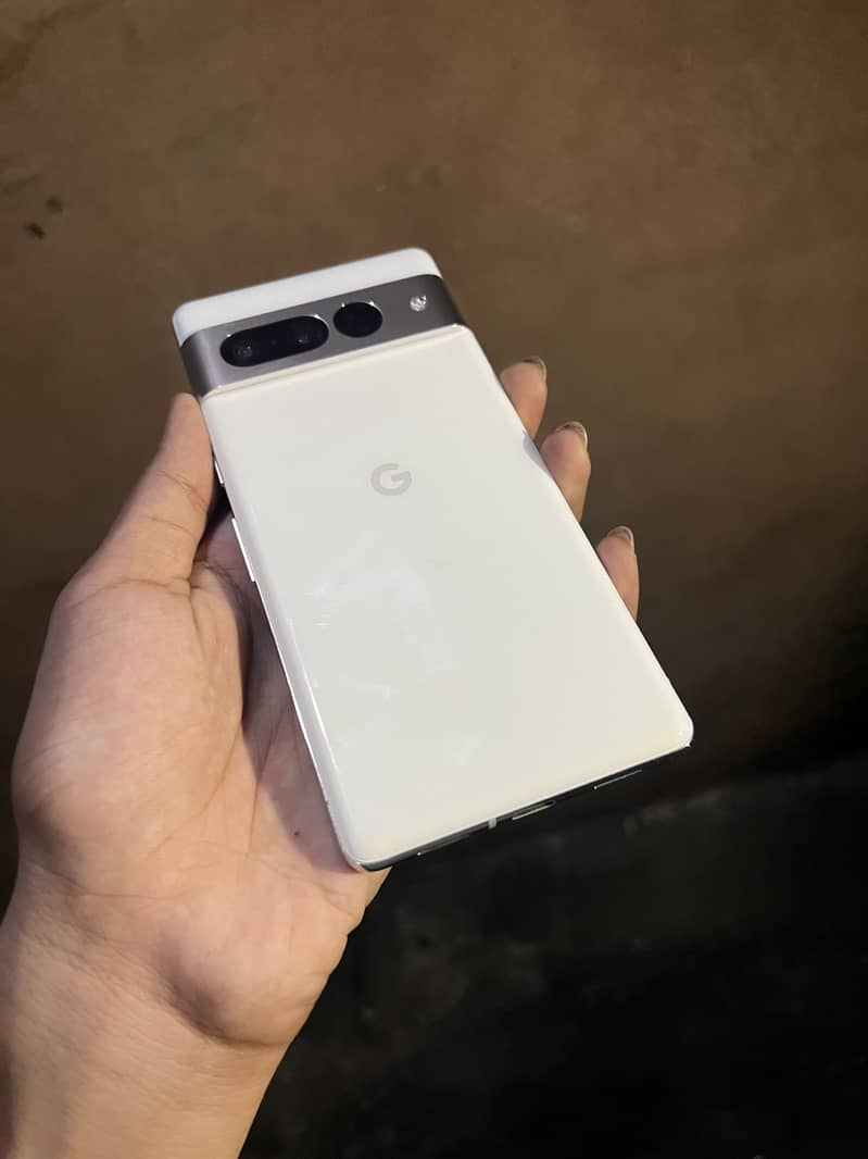 Google Pixel 7 Pro 2