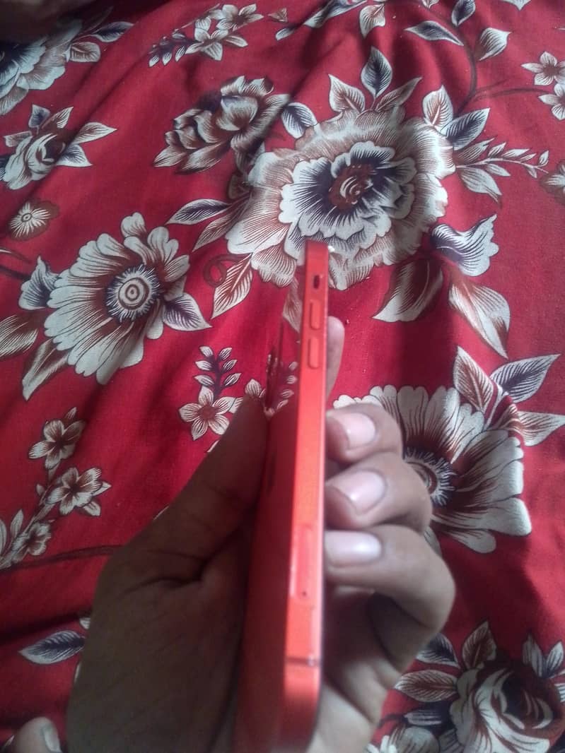Apple iPhone 12 8