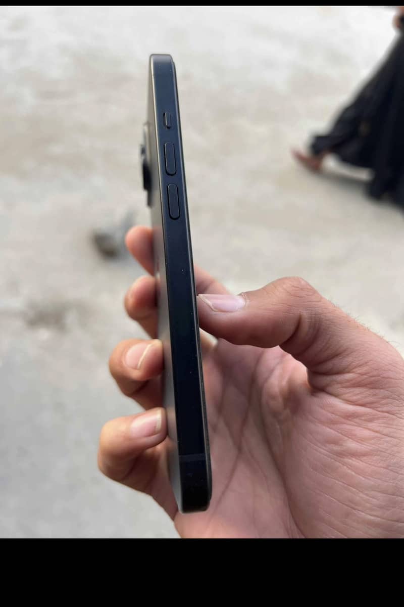 Apple iPhone 15 128GB | JV | 10/10 | Like New | Rs. 110,000 3