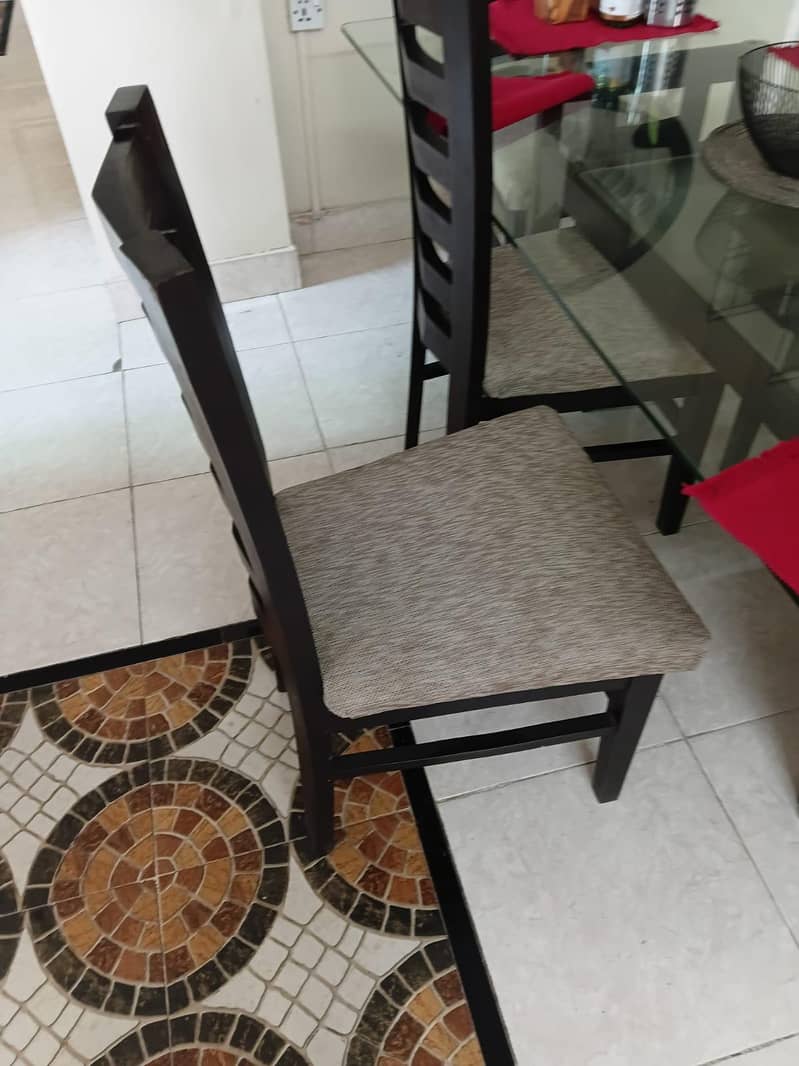 Dining table with chairs 1