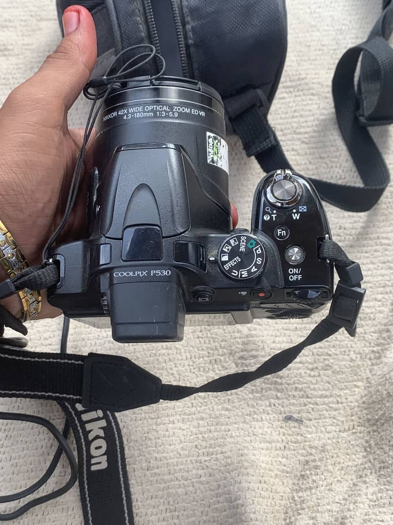 Nikon 3