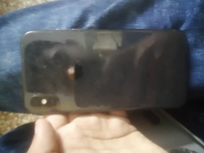 Apple iPhone X 6