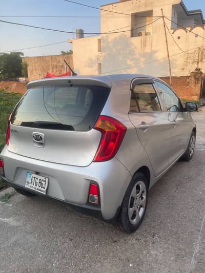 KIA Picanto 2021 model contact 03094825818