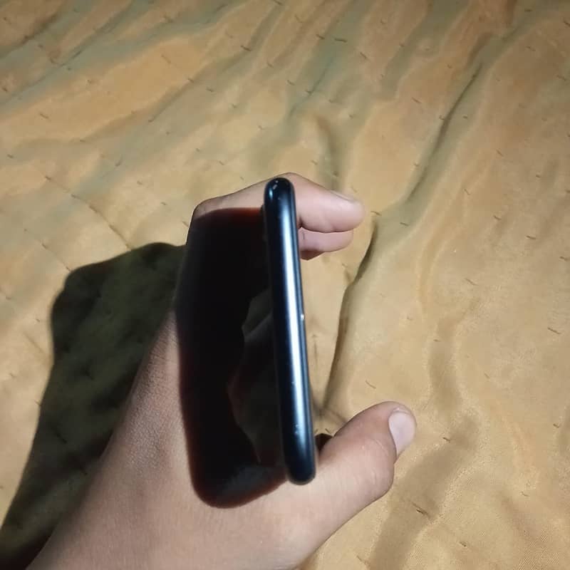 Apple iPhone 7 5