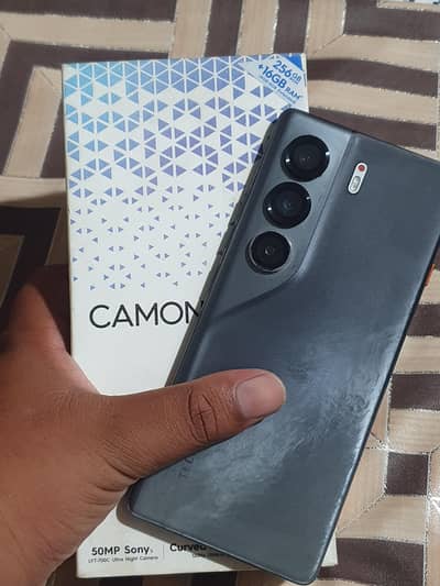Tecno CAMON 40 Pro