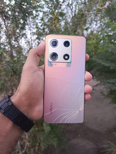 Infinix Note 30 Pro