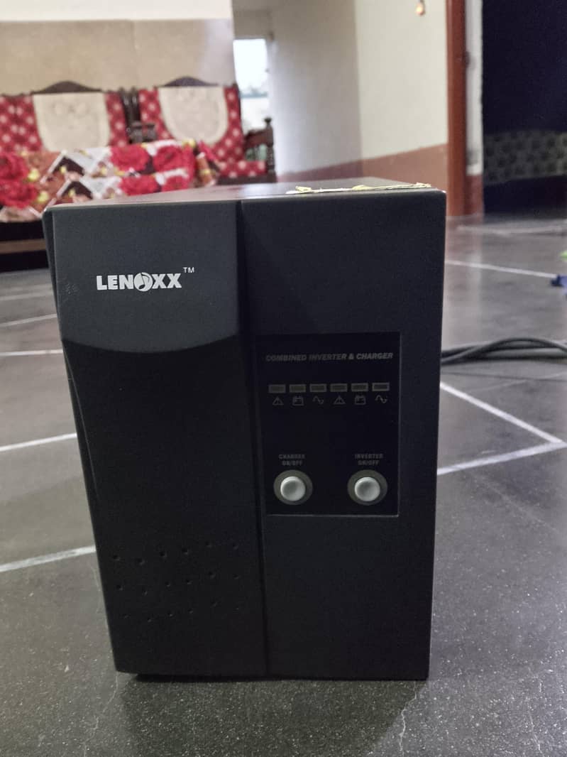 Lenoxx UPS 0
