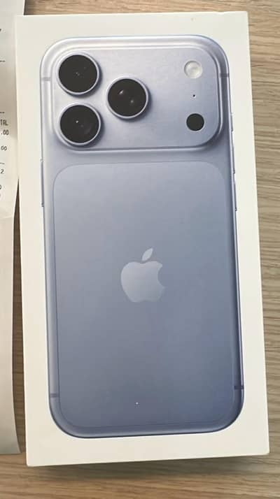 Apple iPhone 18 Pro Glacier Blue