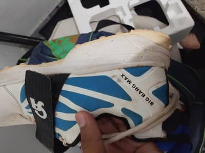CA SPIKES