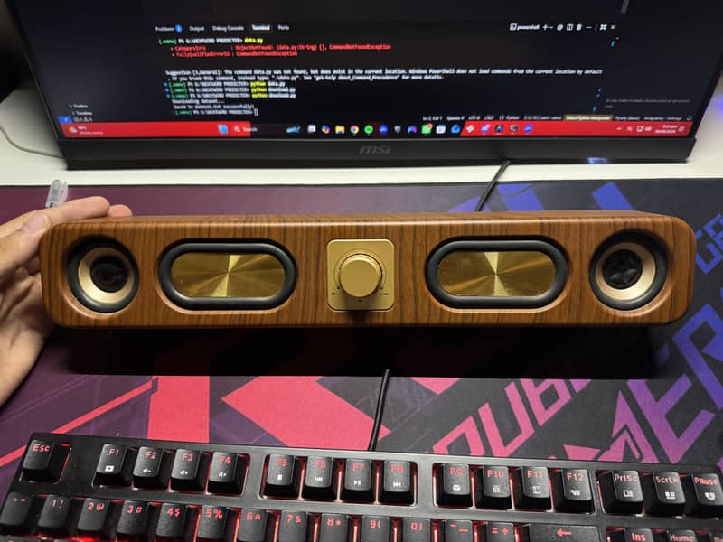 Bluetooth tri mode speaker 1
