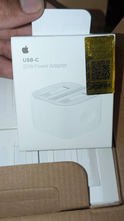 nfc scan 100% 20 watt adapter supported for all models of iPhone