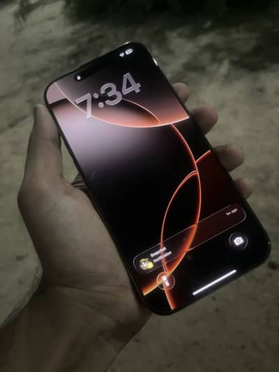 Apple iPhone 16 Pro Max