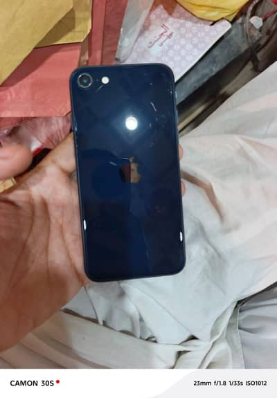 Apple iPhone SE