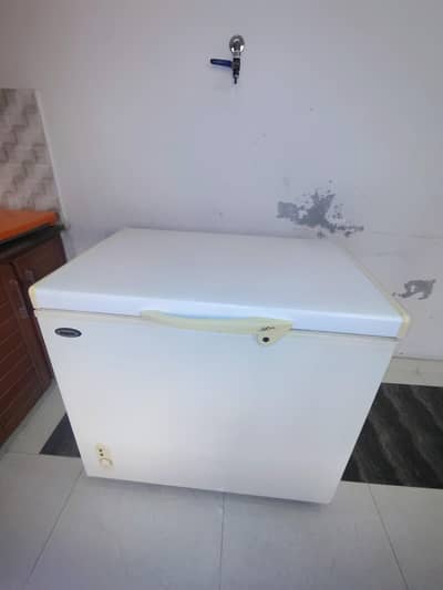 WAVES freezer