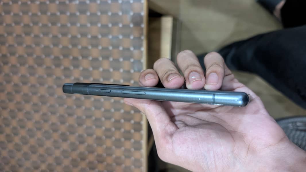 Google Pixel 7a 3