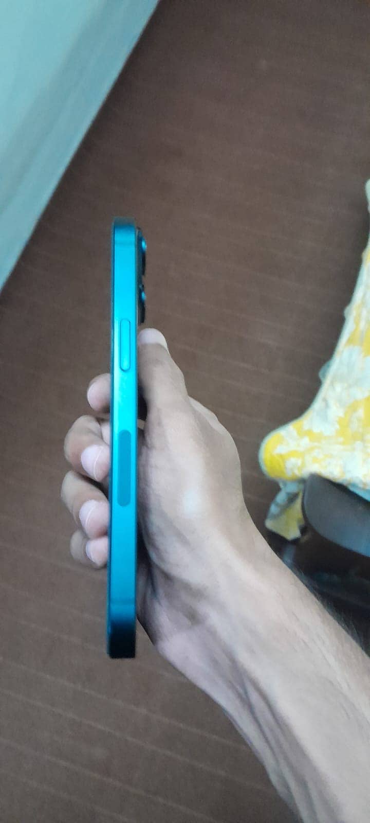 Apple iPhone 14 1