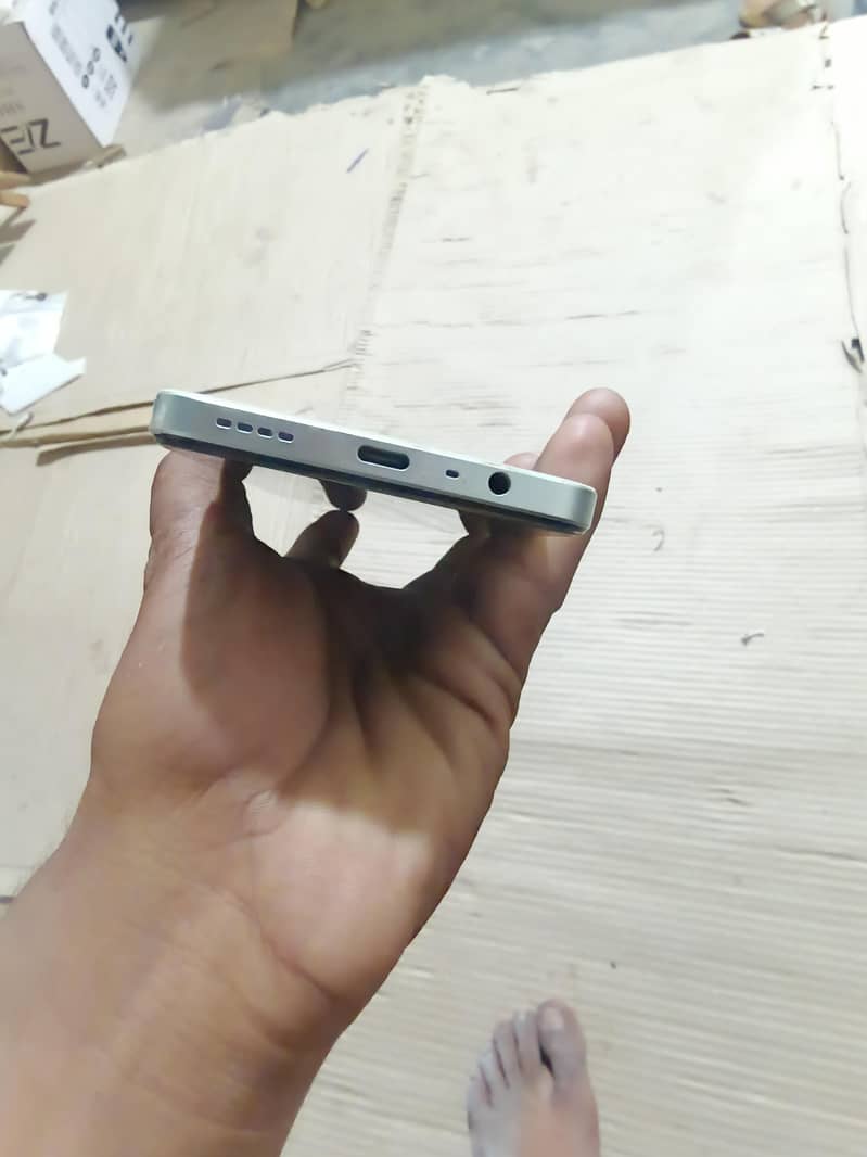 Realme Note 60x 2