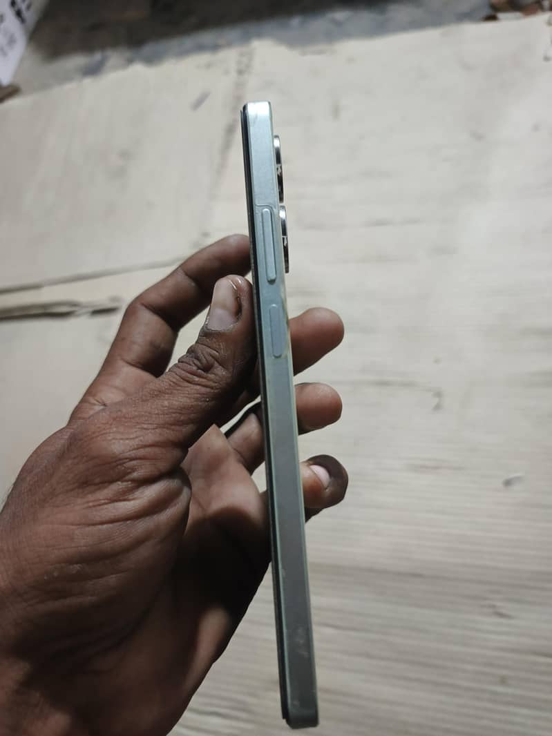 Realme Note 60x 4