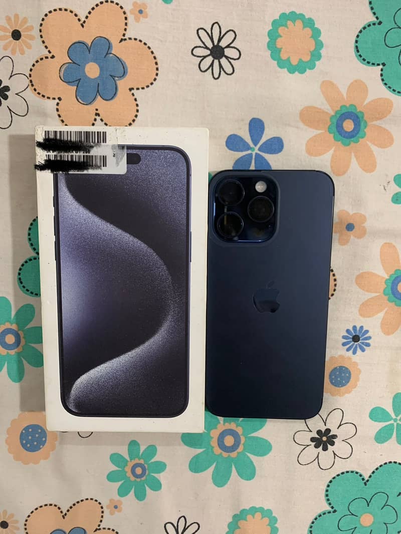 Apple iPhone 15 Pro Max 5