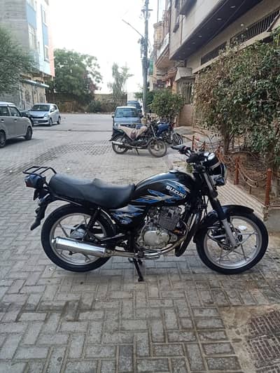 Suzuki GS 150 SE ( special edition) 2021 model